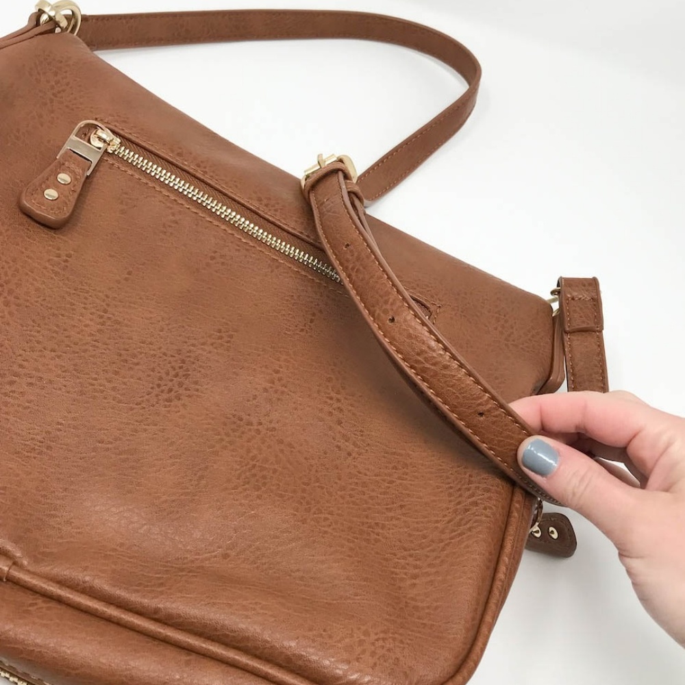 Moda Luxe Brown Crossbody Shoulder Bag - Picture 3 of 8